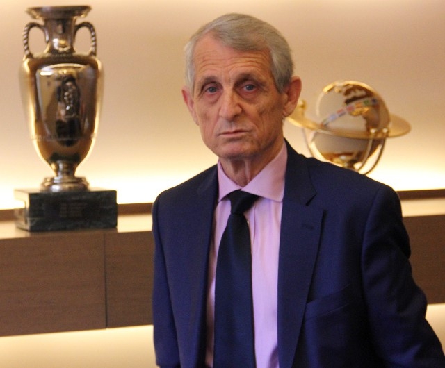 gkirtzikis-synenteyxi-foto5